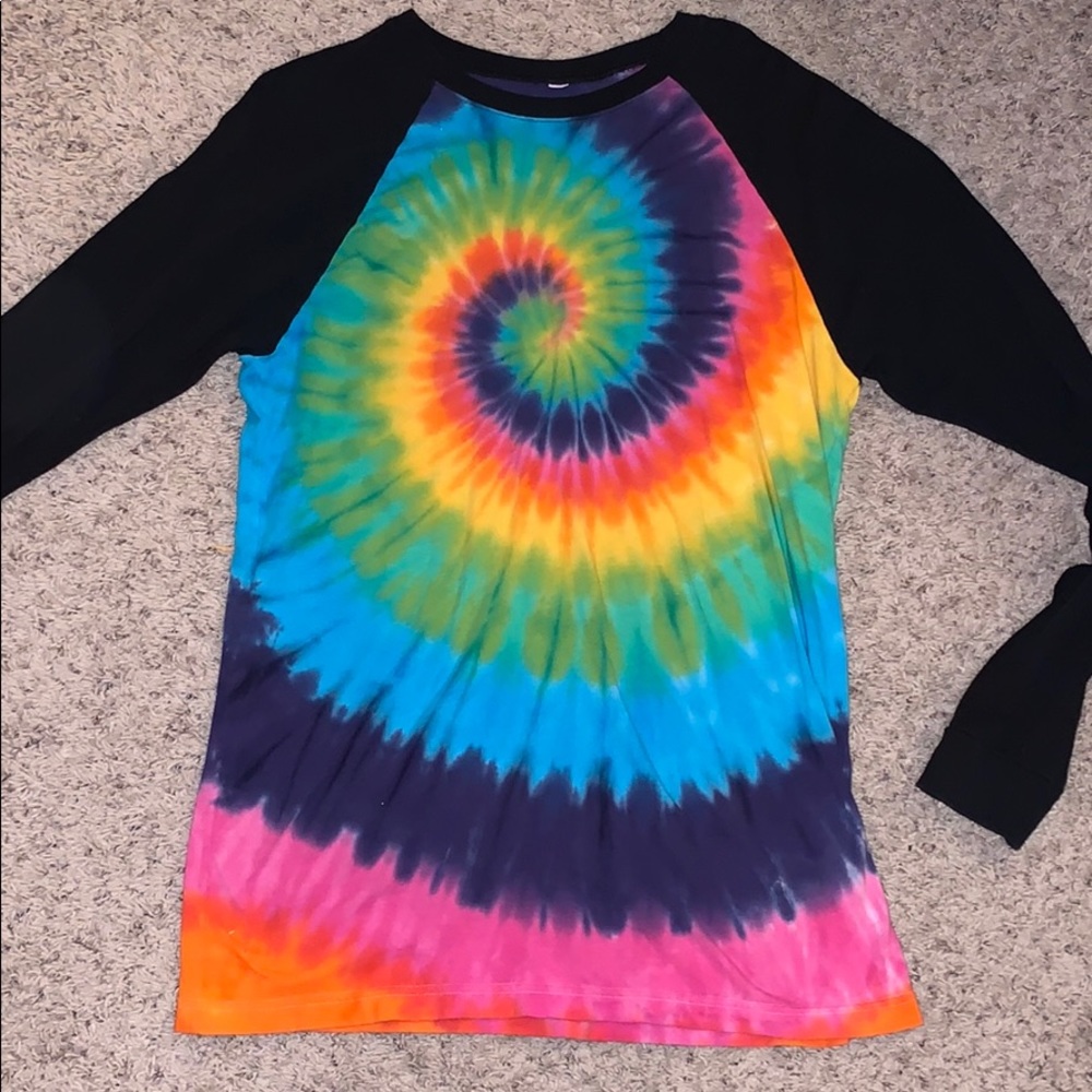 Tie-dye Raglan